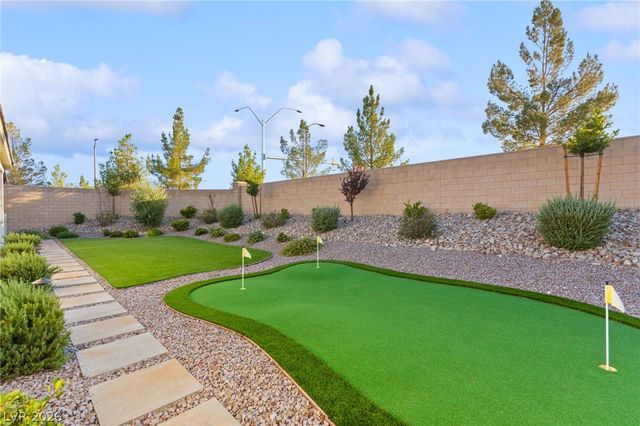 9999 Skye Gazer Avenue, Las Vegas, NV 89166