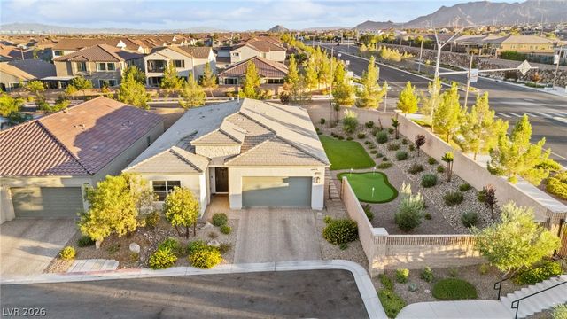9999 Skye Gazer Avenue, Las Vegas, NV 89166