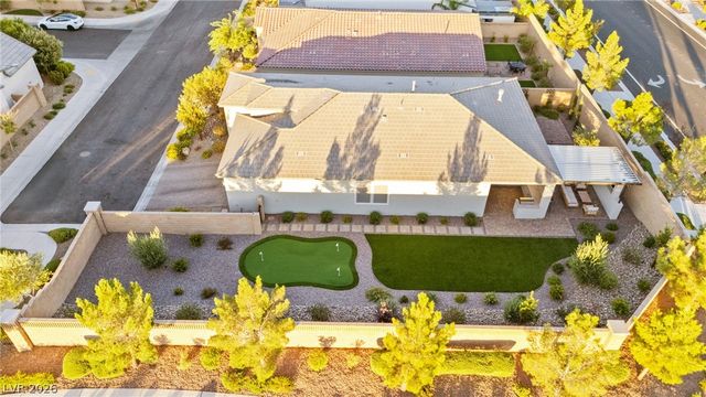 9999 Skye Gazer Avenue, Las Vegas, NV 89166