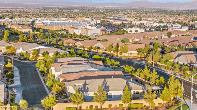 9999 Skye Gazer Avenue, Las Vegas, NV 89166