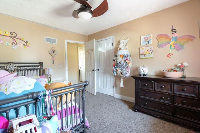 1212 Breckenridge Court, Blue Springs, MO 64015