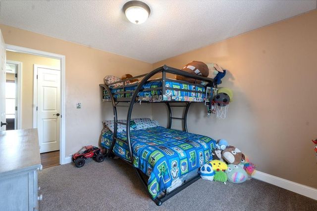 1212 Breckenridge Court, Blue Springs, MO 64015