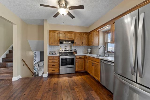 1212 Breckenridge Court, Blue Springs, MO 64015