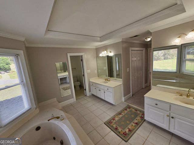 100 Acorn Ridge, Fayetteville, GA 30214