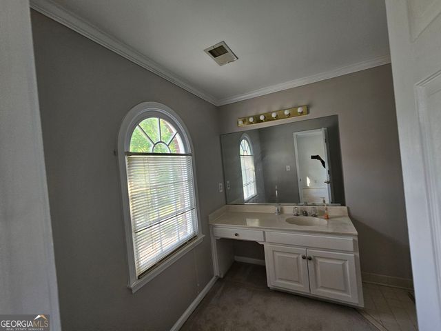 100 Acorn Ridge, Fayetteville, GA 30214