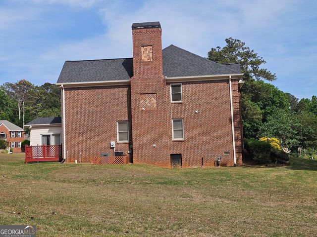 100 Acorn Ridge, Fayetteville, GA 30214