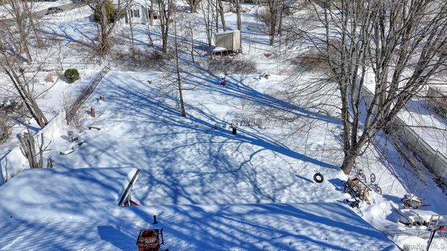 10 Collier Drive E, Carmel, NY 10512