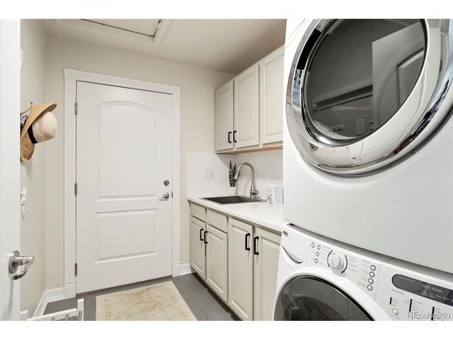 10198 E 28th Ave, Denver, CO 80238