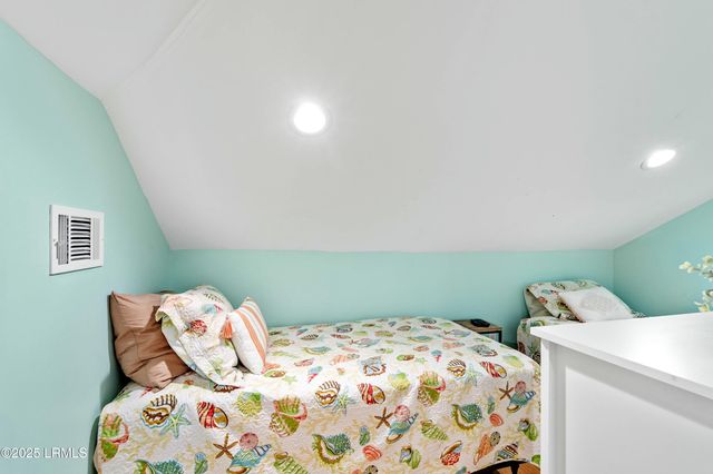 2002 Bluff Villas Road, St. Helena Island, SC 29920