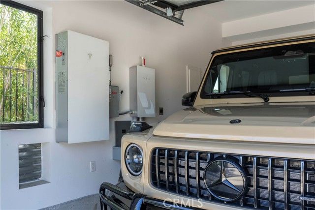 717 Latigo Canyon Road, Malibu, CA 90265