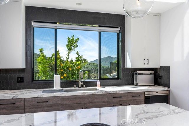 717 Latigo Canyon Road, Malibu, CA 90265