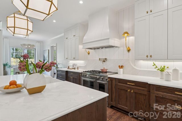 444 Hunter Lane, Charlotte, NC 28211