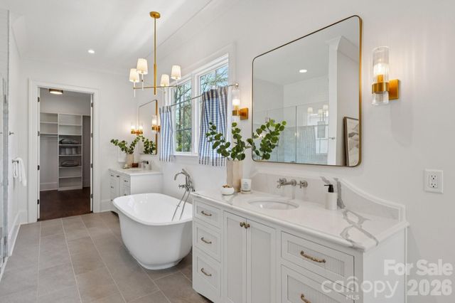 444 Hunter Lane, Charlotte, NC 28211