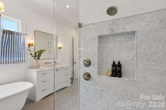 444 Hunter Lane, Charlotte, NC 28211