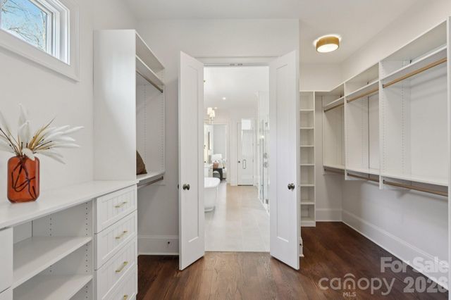 444 Hunter Lane, Charlotte, NC 28211