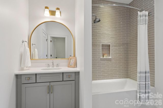 444 Hunter Lane, Charlotte, NC 28211