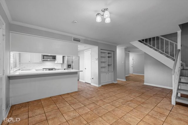 10046 GEORGETOWN Drive, Shreveport, LA 71115