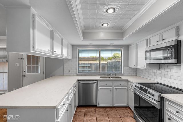 10046 GEORGETOWN Drive, Shreveport, LA 71115