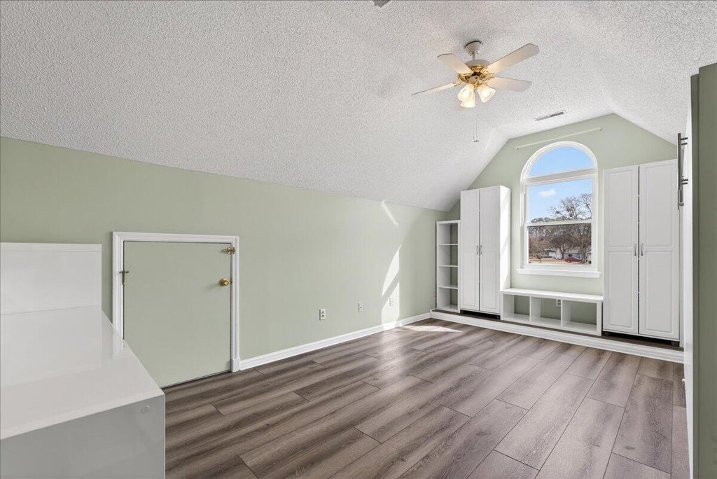 Image 35 of property listing at 201 Ash Court, Summerville, SC 29486