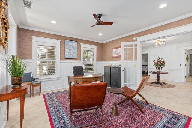 121 W Shipyard Road, Mount Pleasant, SC 29464