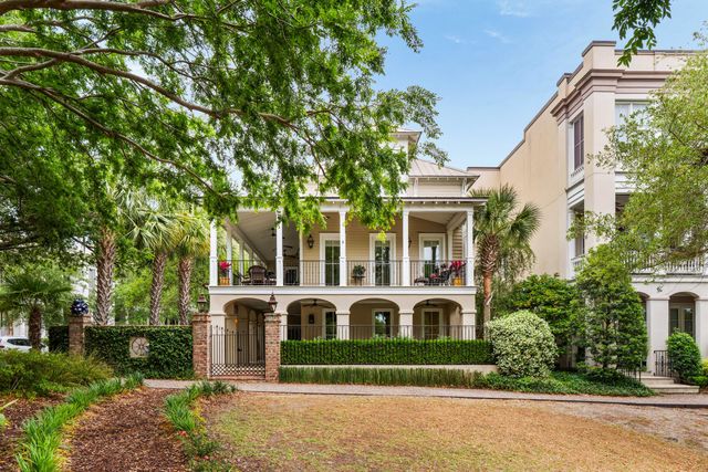 121 W Shipyard Road, Mount Pleasant, SC 29464