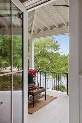 121 W Shipyard Road, Mount Pleasant, SC 29464