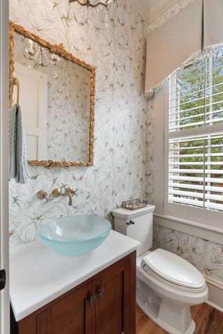 121 W Shipyard Road, Mount Pleasant, SC 29464