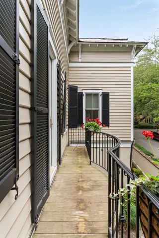 121 W Shipyard Road, Mount Pleasant, SC 29464