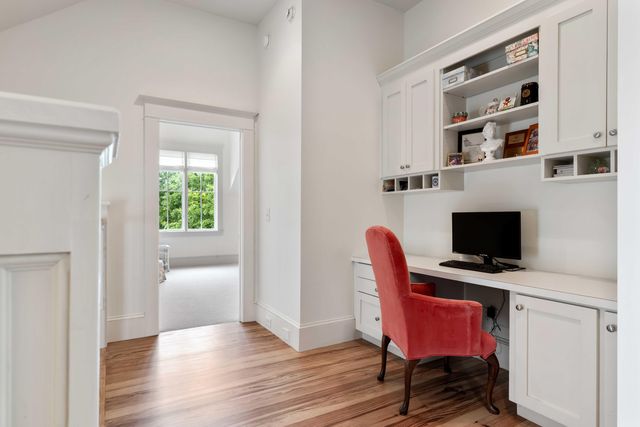 121 W Shipyard Road, Mount Pleasant, SC 29464