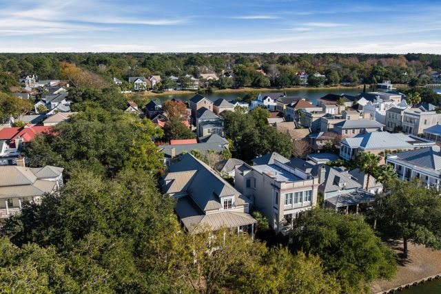 121 W Shipyard Road, Mount Pleasant, SC 29464