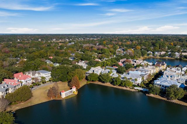 121 W Shipyard Road, Mount Pleasant, SC 29464