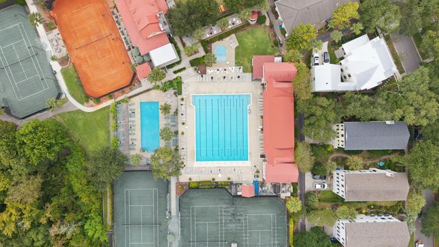 121 W Shipyard Road, Mount Pleasant, SC 29464