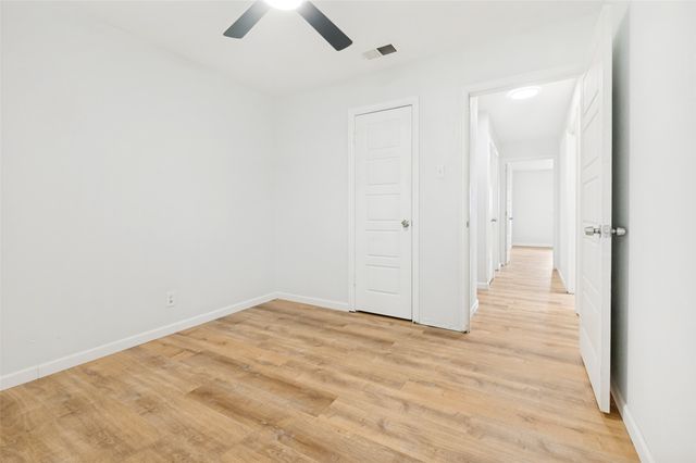 2654 Arlington Lane, Lancaster, TX 75134