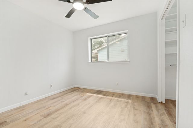 2654 Arlington Lane, Lancaster, TX 75134