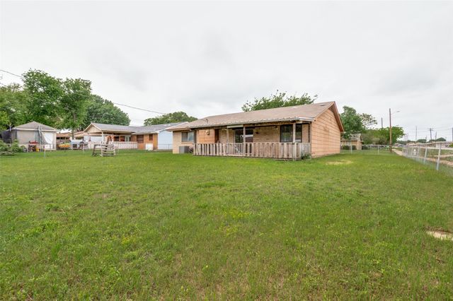 2654 Arlington Lane, Lancaster, TX 75134