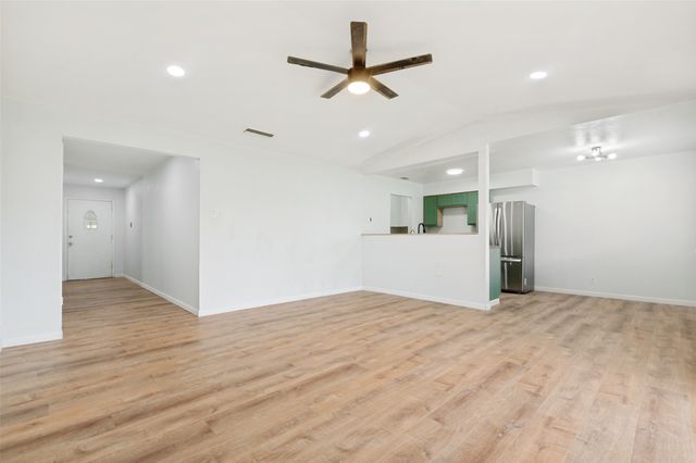 2654 Arlington Lane, Lancaster, TX 75134