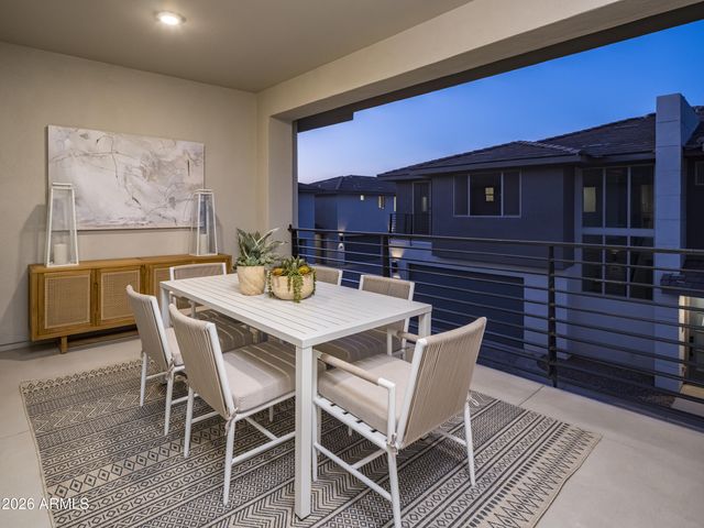 2121 W SONORAN DESERT Drive 168, Phoenix, AZ 85085