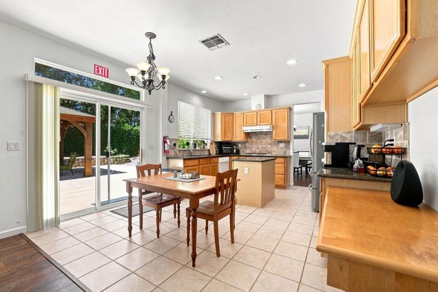 1045 Callander Way, Folsom, CA 95630