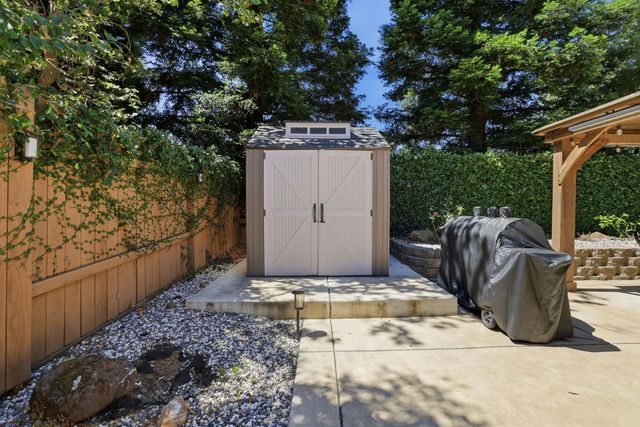 1045 Callander Way, Folsom, CA 95630