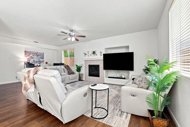 1045 Callander Way, Folsom, CA 95630