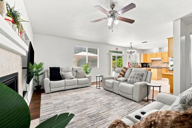 1045 Callander Way, Folsom, CA 95630