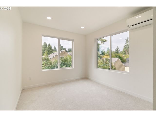 6407 Ne 32ND Pl, Portland, OR 97211