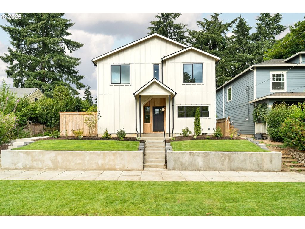 6407 Ne 32ND Pl, Portland, OR 97211