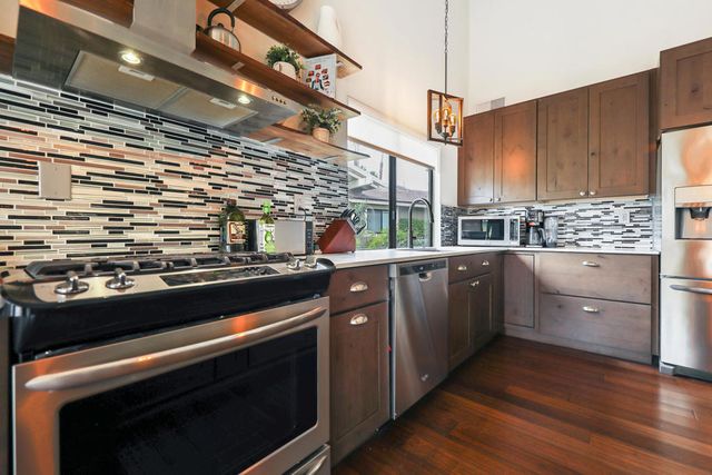 331 Red River Road, Palm Desert, CA 92211