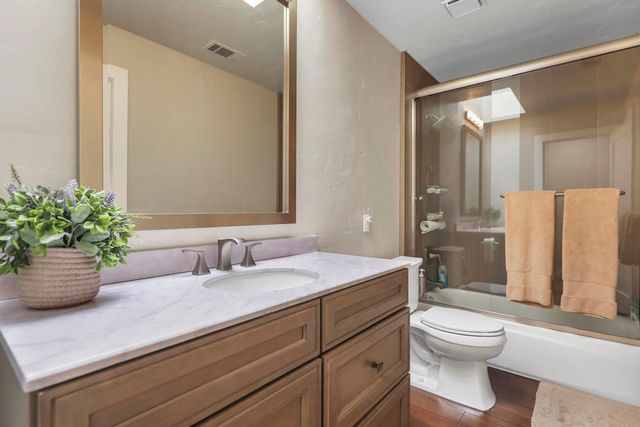 331 Red River Road, Palm Desert, CA 92211