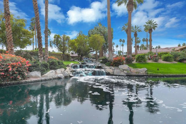 331 Red River Road, Palm Desert, CA 92211