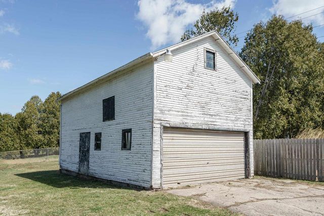 1229 Ruger Avenue, Janesville, WI 53545