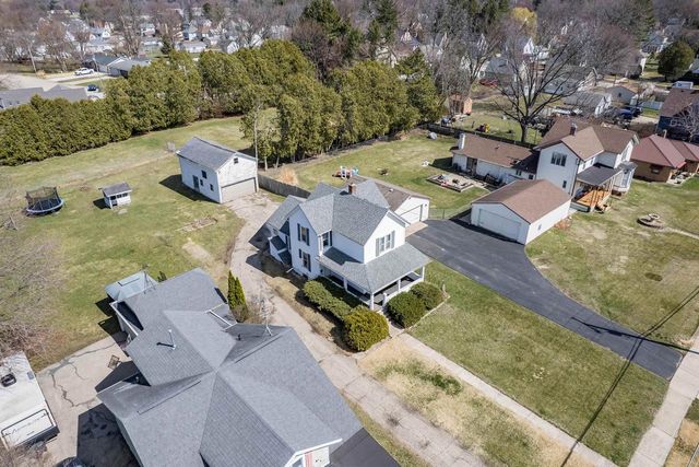 1229 Ruger Avenue, Janesville, WI 53545