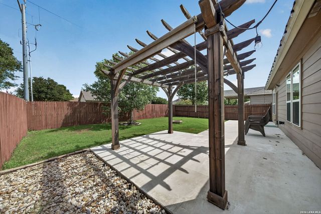 451 Rustic Willow, Selma, TX 78154