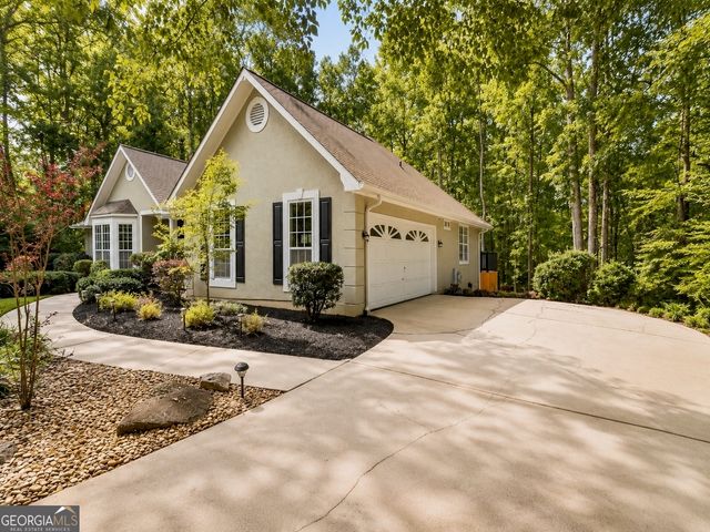 20 Audubon Point, Newnan, GA 30265
